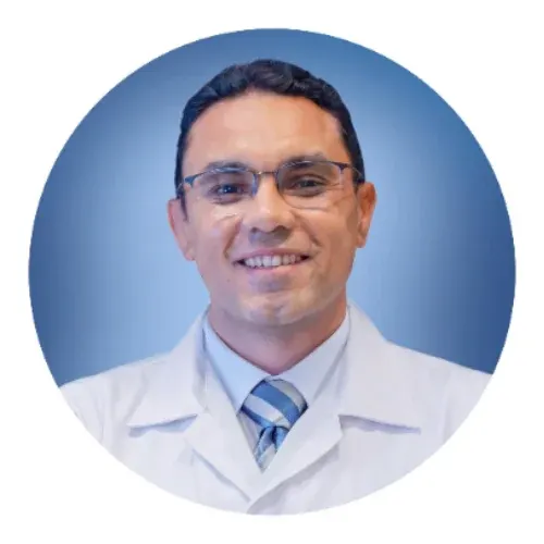 شعار عيادة Pain Core المتخصصة في علاج آلام العمود الفقري والمفاصل بدون جراحة واستئصال وتبخير الغضروف بأحدث التقنيات الطبية