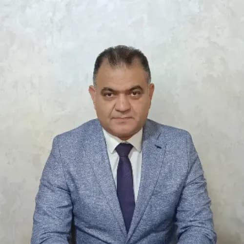 صورة الأستاذ الدكتور عفت أحمد ذكي، استشاري اضطراب طيف التوحد وأمراض التخاطب، المتخصص في تشخيص وتأهيل الأطفال وفق أحدث الأساليب العلمية.